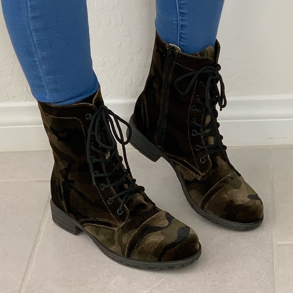 NIB Military Camo Lace Up Moto Combat Boots - Picture 2 of 7